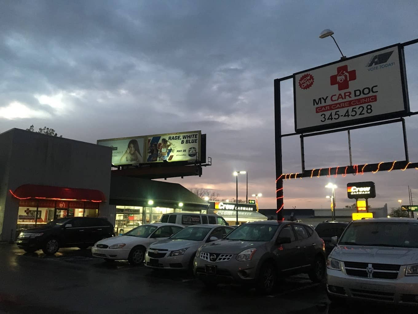 Leading Car Mechanic near Ivy Hills, Indiana Leading Car Mechanic near Ivy Hills, Indiana